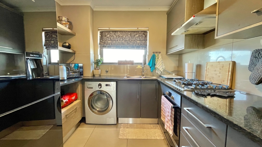 2 Bedroom Property for Sale in Greenways Golf Estate Western Cape
